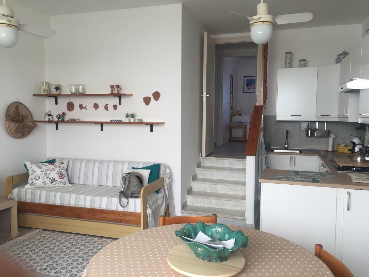 Apartment Sillemi - Casa Sille Letojanni Bagian luar foto